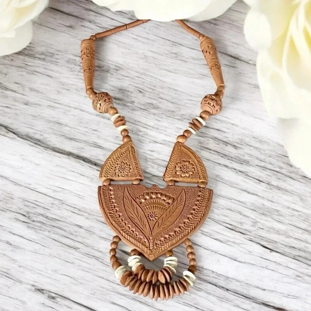 Vintage Artisan Tribal Boho Carved Clay Beaded Statement Necklace.